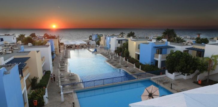 Meeleolukas puhkus Eleni Holiday Village 4* hotellis Küprosel 38