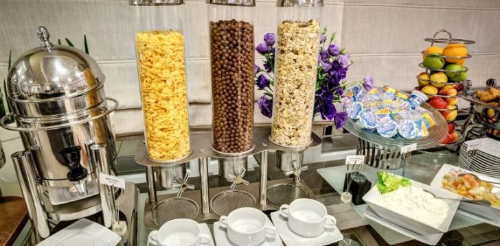Reis Varssavisse, peatu mugavalt 3* hotellis BEST WESTERN HOTEL PORTOS! 8