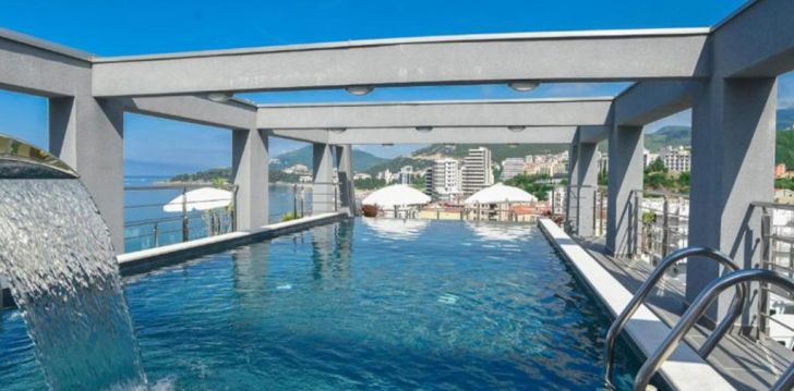 Rahulikud hetked iseendale või paarilisega 4* hotellis Villa La Mer Montenegros 6