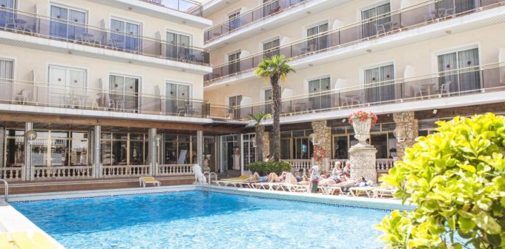 Sobilik puhkus pere või sõprade seltsis Hotel Ibersol Sorra D'or 3* Costa Bravas! 1