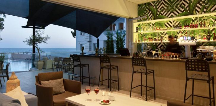 Vaikne ja rahulik puhkus nii paaridele kui peredele Harmony Bay Hotel 3* Küprosel! 25