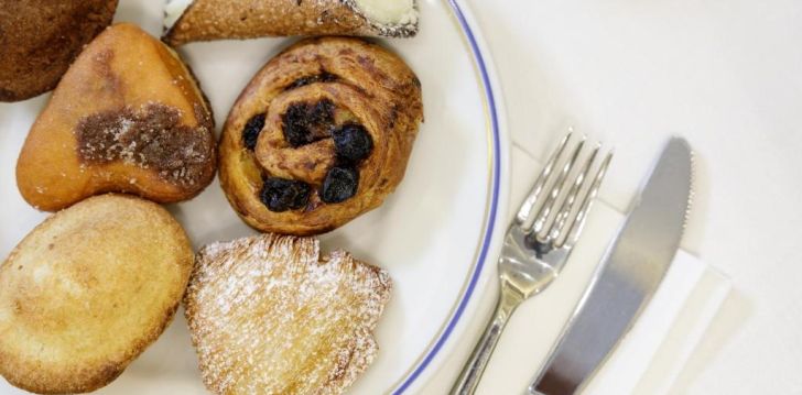 Avasta enda jaoks imeline Napoli ja peatu HOTEL DEI MILLE 3*! 9