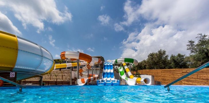 Suurepärane puhkus hotellis 4* CARETTA PARADISE Zakynthosel! 1