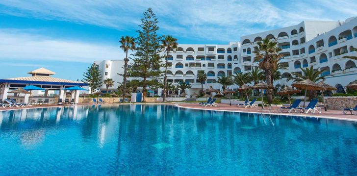 Nauditav puhkus Regency Hotel & Spa 4* hotellis Tuneesias! 15