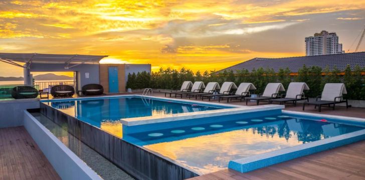 Puhka Tais, Pattayas, 4* hotellis UNIQUE REGENCY HOTEL! 1