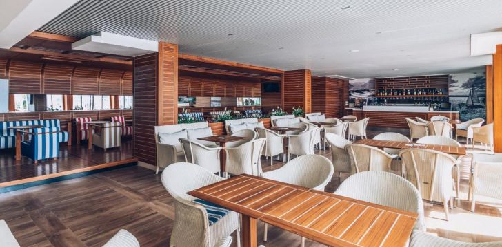 Kvaliteetne puhkus 4* hotellis CARINE HOTEL DELFIN, Montenegros! 7