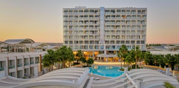 Puhkus Larnacas 5* hotellis RADISSON BEACH RESORT LARNACA! 1