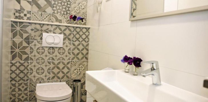 Avasta Horvaatiat, peatu Zadaris 3* hotellis HOTEL DELFIN! 16
