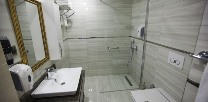 Elamusterohke ja lõõgastav puhkus Azura Deluxe Resort 5* hotellis Türgis 4