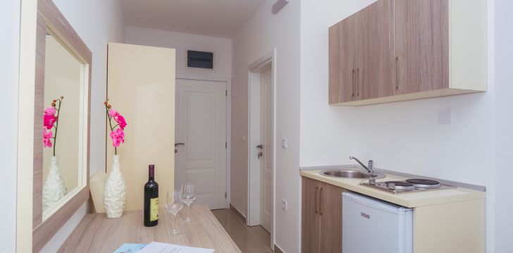 Maagiline Montenegro resi ja 4* hotell MONTENEGRO CANJ ootavad sind! 11