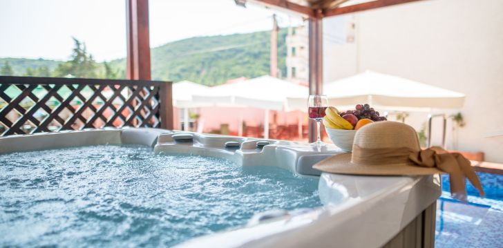 Maagiline Montenegro resi ja 4* hotell MONTENEGRO CANJ ootavad sind! 2