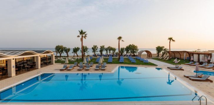 MALIA BAY BEACH HOTEL & BUNGALOWS