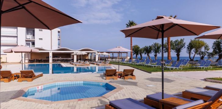 MALIA BAY BEACH HOTEL & BUNGALOWS