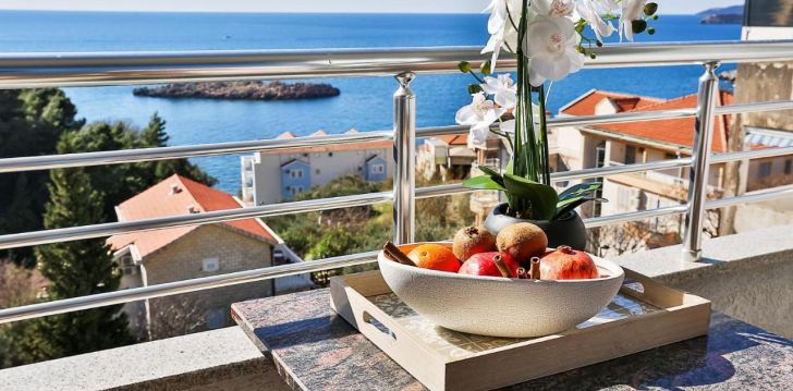Seikle Montenegros ja peatu hubases 4* hotellis VANTY VILLA BY AYCON! 14