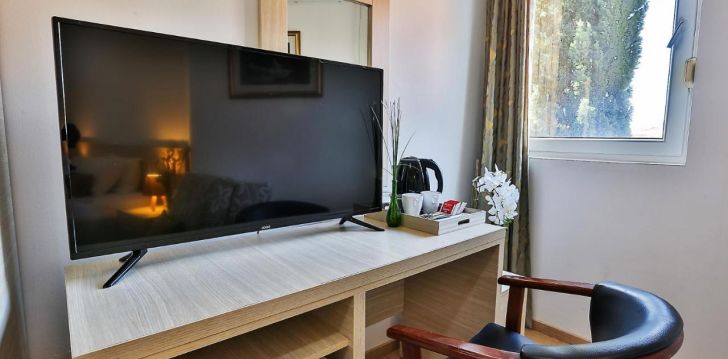 Seikle Montenegros ja peatu hubases 4* hotellis VANTY VILLA BY AYCON! 24