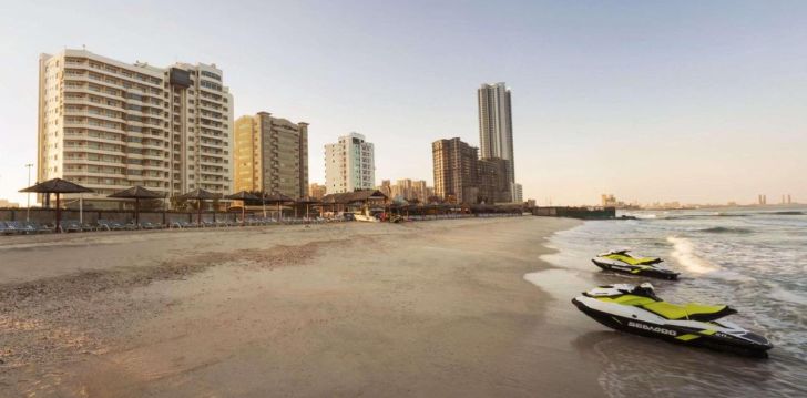 Reis Araabia Ühendemiraatidesse, peatu 4* hotellis RAMADA BEACH HOTEL AJMAN! 2