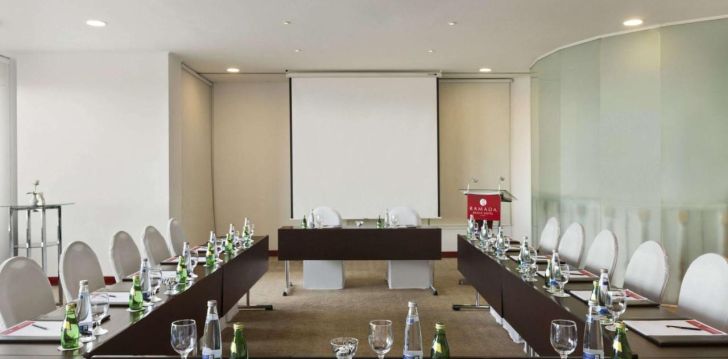Reis Araabia Ühendemiraatidesse, peatu 4* hotellis RAMADA BEACH HOTEL AJMAN! 6