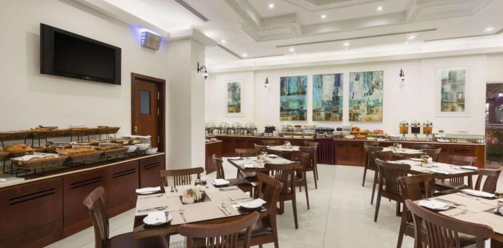 Reis Araabia Ühendemiraatidesse, peatu 4* hotellis RAMADA BEACH HOTEL AJMAN! 10