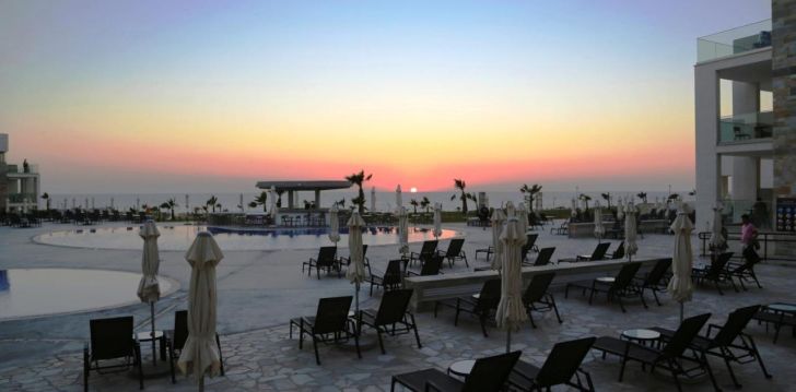 Meeldejääv puhkus 4* hotellis AMPHORA HOTEL & SUITES, Paphosel! 5