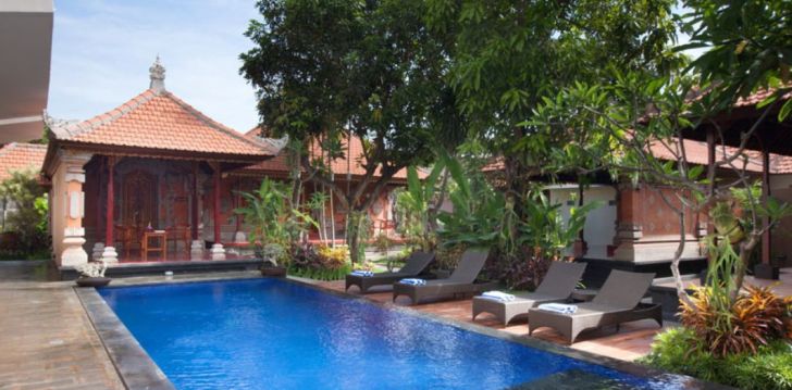 Kaunis Bali ja 2* hotell NESA SANUR! 13
