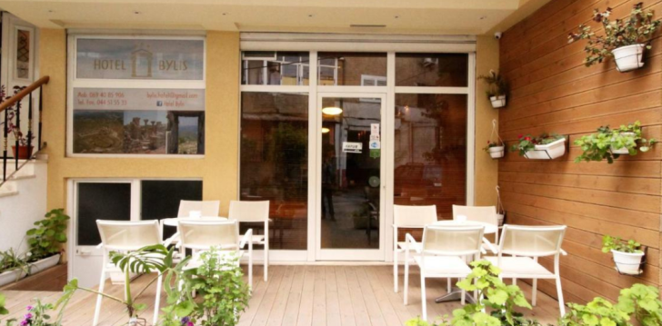 Reisi Albaaniasse, peatu 3* hotellis HOTEL BYLIS Tiranas! 1