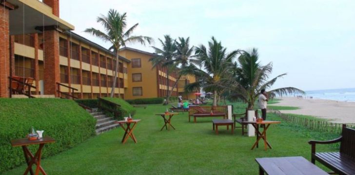 3-päevane ekskursiooniprogramm (Superior 4*) + lõõgastumine 4* hotellis LONG BEACH RESORT Sri Lankal! 15