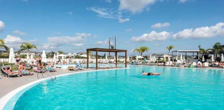 Rahulik Perepuhkus 4* EVITA RESORT hotellis 1