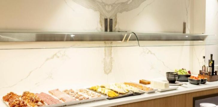 Linna- ja rannapuhkus Barcelonas 4* hotellis HOTEL ILUNION! 17