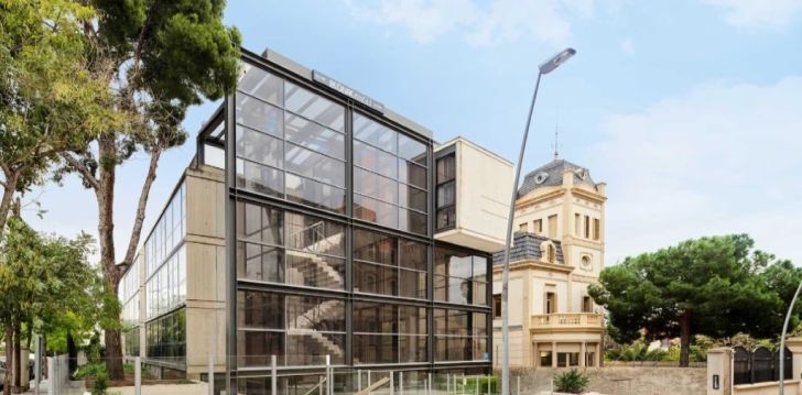 Kaunis Barcelona 4* hotellis IKONIK ANGLI! 1