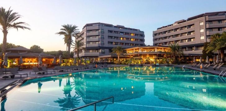 Perepuhkus 5* hotellis MIRAMARE BEACH, Sides! 30