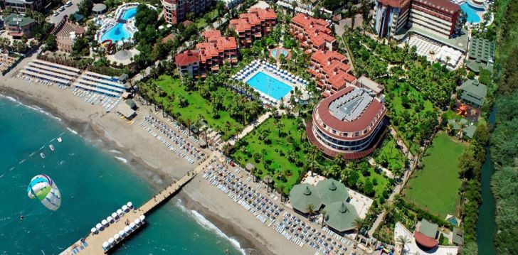 Lummavate vaadetega puhkus kvaliteetses hotellis SAPHIR HOTEL! 1