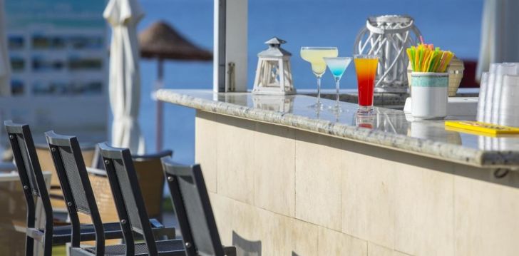 Tule ja veeda lõbus koguperepukus 4* hotellis Louis Ledra Beach Hotel Küprosel 12