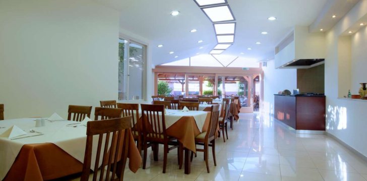 Puhkus lastega Kreeta saarel 4* hotellis KATRIN HOTEL & BUNGALOWS! 13