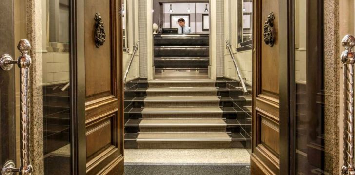 Imeline Rooma ja 4* hotell ROYAL COURT! 2
