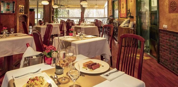 Linnapuhkus Budapestis, 3* hotellis HOTEL CHARLES! 1