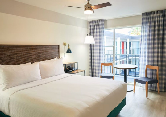 SOMA HOUSE 10