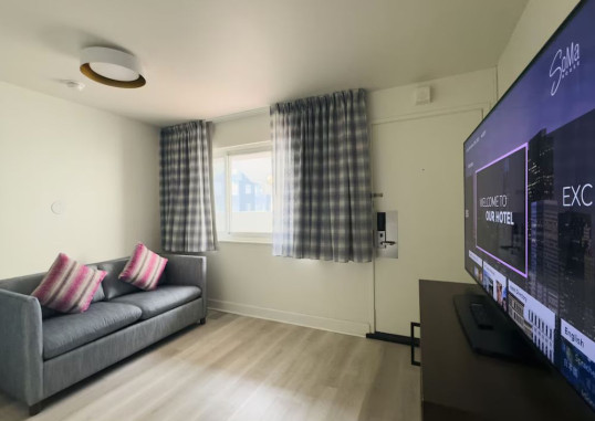 SOMA HOUSE 14