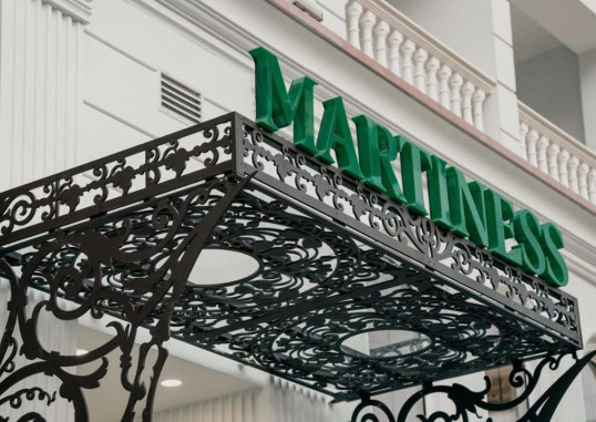 HOTEL MARTINESS 7