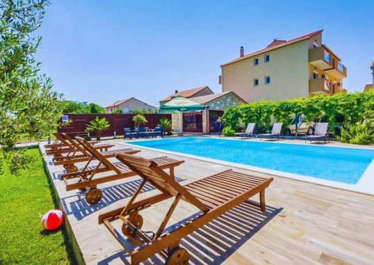 APARTMENTS BOZENA 3