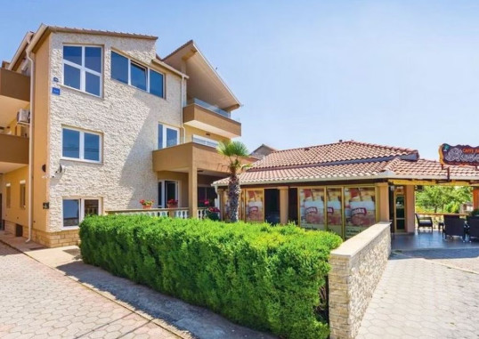 APARTMENTS BOZENA 2