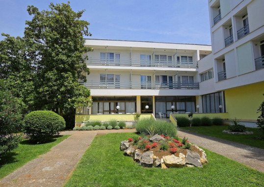 HOTEL DONAT 3