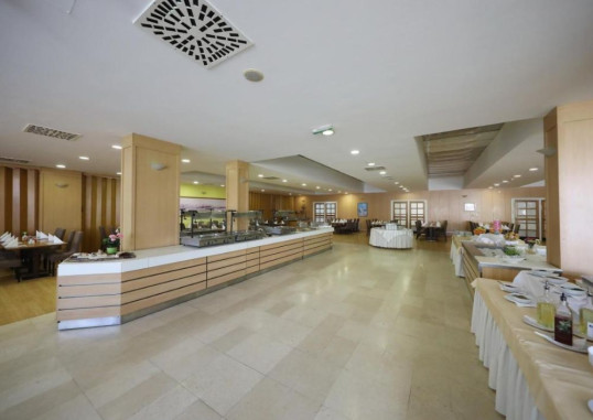 HOTEL DONAT 8