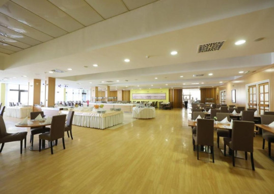 HOTEL DONAT 10