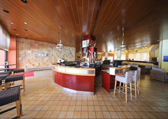 HOTEL DONAT 13