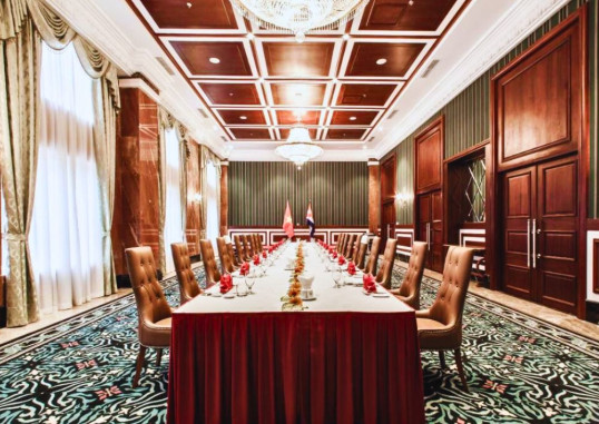 ARMY HOTEL 13