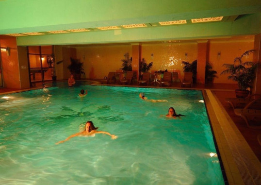 INSULA RESORT & SPA 6