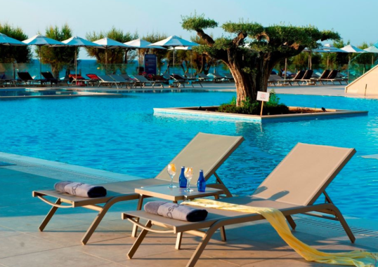 AMADA COLOSSOS RESORT 40