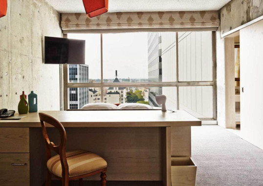 THE LINE HOTEL 23
