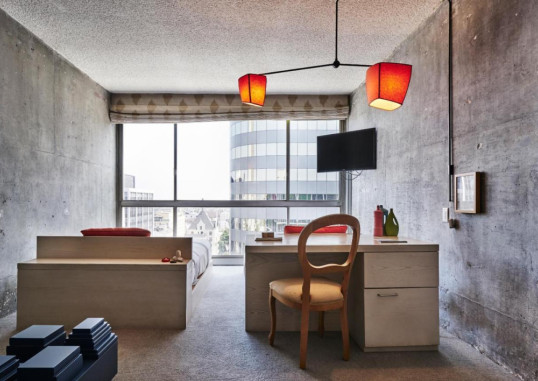THE LINE HOTEL 29
