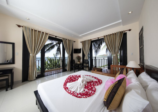 HON ROM CENTRAL BEACH RESORT 7